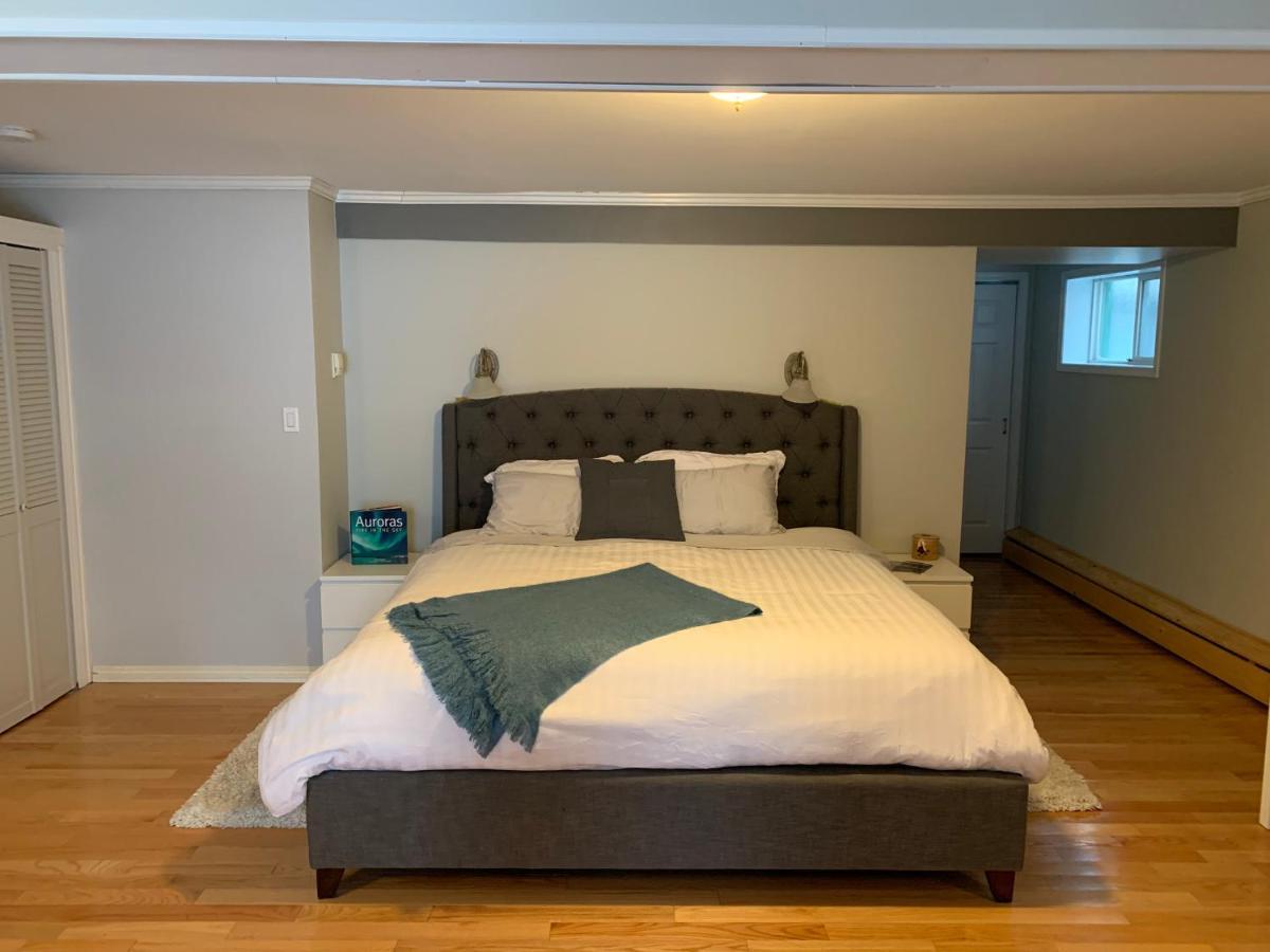 Great Slave Lakeside Bed & Breakfast Yellowknife Exterior photo